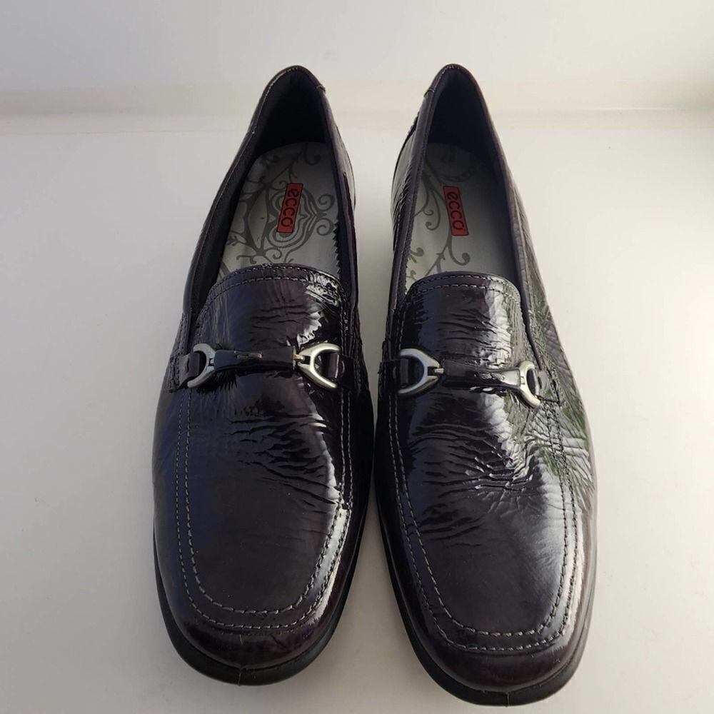 Ecco light black loafers